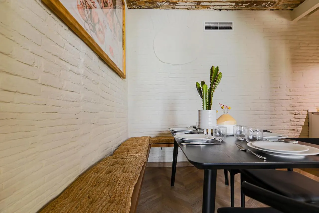 En Ville Boutique Apartments Boqueria Market Barcelona Spain